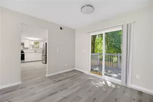 5570 Downs Way, Lithonia, GA 30058 - Photo 8