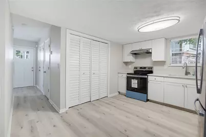 5570 Downs Way, Lithonia, GA 30058 - Photo 10