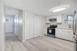5570 Downs Way, Lithonia, GA 30058 - Photo 10