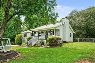 404 Hill Crest Ct, Woodstock, GA 30188 - Photo 2