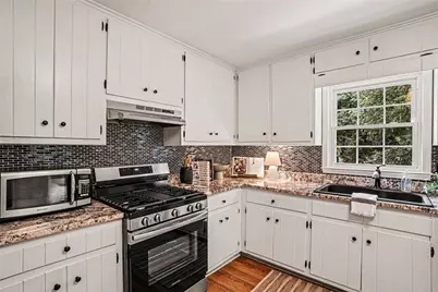 404 Hill Crest Court, Woodstock, GA 30188 - Photo 12