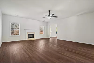 221 Cutbank Court SW, Atlanta, GA 30331 - Photo 4