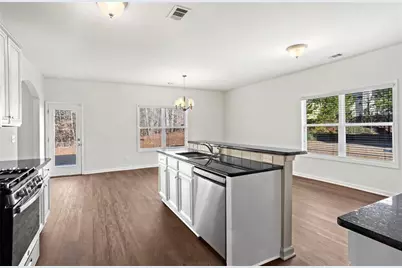 221 Cutbank Court SW, Atlanta, GA 30331 - Photo 10