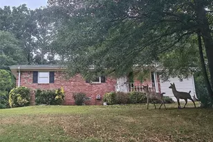 6271 Mountain Ct SE, Mableton, GA 30126 - Photo 2