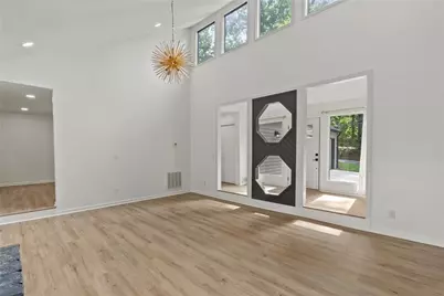 1060 Deer Chase Court, Stone Mountain, GA 30088 - Photo 6