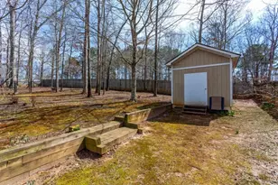 6229 Huckleberry Ridge Rd, Flowery Branch, GA 30542 - Photo 16