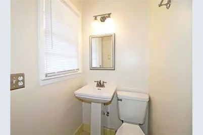 257 Chalmers Drive NW, Atlanta, GA 30318 - Photo 4