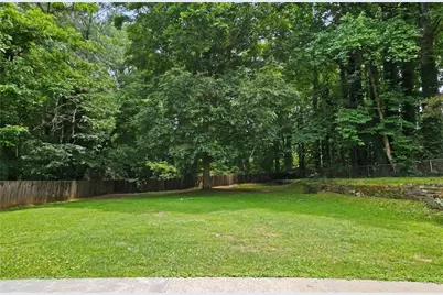 257 Chalmers Drive NW, Atlanta, GA 30318 - Photo 34