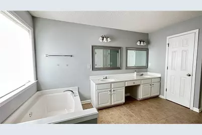 9155 Ruel Lane, Suwanee, GA 30024 - Photo 10