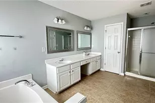 9155 Ruel Ln, Suwanee, GA 30024 - Photo 12