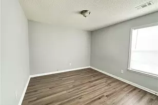 9155 Ruel Ln, Suwanee, GA 30024 - Photo 14