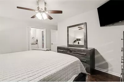 7 Saint Claire Lane NE, Atlanta, GA 30324 - Photo 12