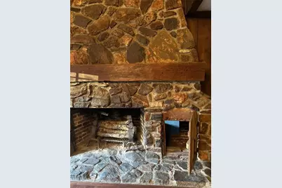 933 Viking Drive, Stone Mountain, GA 30083 - Photo 24