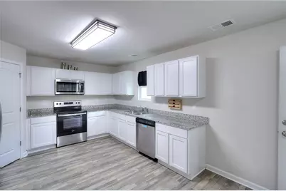 909 River Crossing, Jefferson, GA 30549 - Photo 8