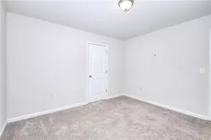 909 River Crossing, Jefferson, GA 30549 - Photo 24