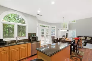 4736 Cedar Wood Dr SW, Lilburn, GA 30047 - Photo 14