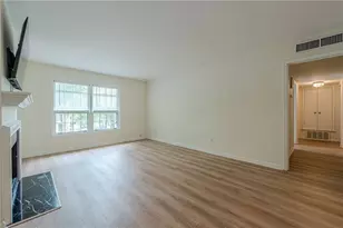 175 Maribeau Square NW, Atlanta, GA 30327 - Photo 4