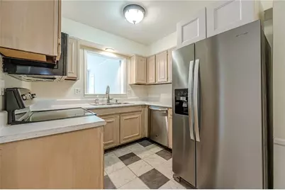 175 Maribeau Square NW, Atlanta, GA 30327 - Photo 12