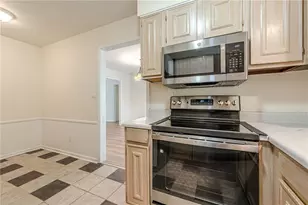 175 Maribeau Square NW, Atlanta, GA 30327 - Photo 14