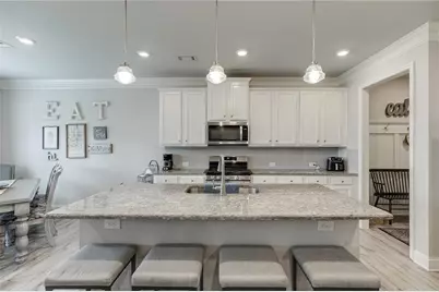 6937 Lancaster Crossing, Flowery Branch, GA 30542 - Photo 10