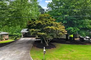 1694 Rhonda Ln, Stone Mountain, GA 30087 - Photo 60