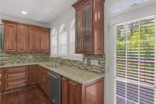 2412 Wild Oak Ct, Stockbridge, GA 30281 - Photo 6