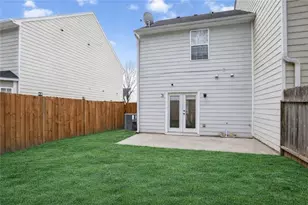 1957 Shawn Wayne Cir SE, Atlanta, GA 30316 - Photo 10