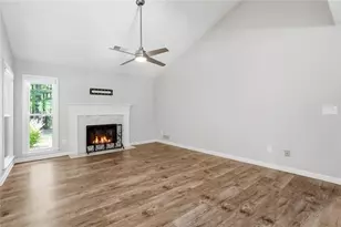 5985 Bridle Dr, Cumming, GA 30028 - Photo 6