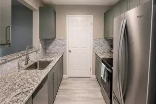 6101 Par Four Way, Lithonia, GA 30038 - Photo 6