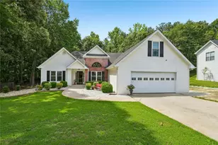 25 Summer Walk Cir, Covington, GA 30016 - Photo 1