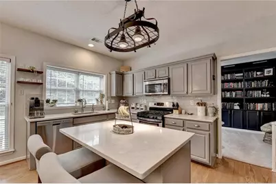 330 Leatherman Court, Johns Creek, GA 30005 - Photo 12