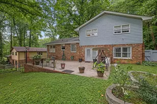 4916 Oakgrove Dr, Buford, GA 30518 - Photo 28