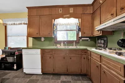 4916 Oak Grove Drive, Buford, GA 30518 - Photo 6