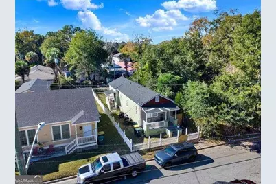 1015 W 36th Street W, Savannah, GA 31415 - Photo 16