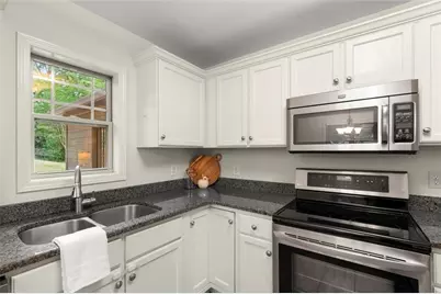 1414 Hawthorne Avenue SE, Smyrna, GA 30080 - Photo 10