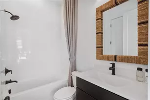 991 Bibbs Circle NW, Atlanta, GA 30318 - Photo 10