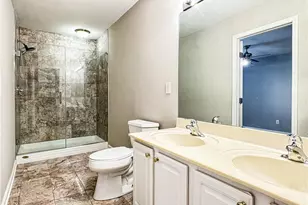 705 Redrift Ct, Alpharetta, GA 30005 - Photo 16