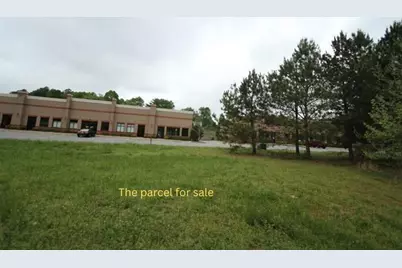 5330 Lake Pointe Center Drive, Cumming, GA 30041 - Photo 6