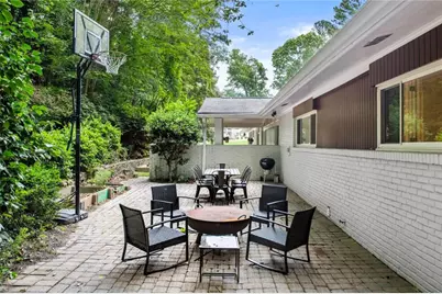 3700 Cloudland Drive NW, Atlanta, GA 30327 - Photo 36
