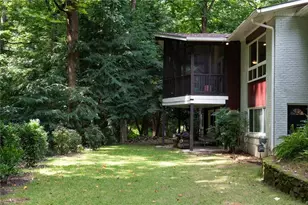 3700 Cloudland Dr NW, Atlanta, GA 30327 - Photo 38