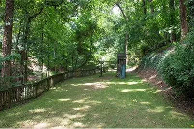 3700 Cloudland Drive NW, Atlanta, GA 30327 - Photo 38
