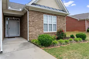 8515 Spivey Vlg Wy, Jonesboro, GA 30236 - Photo 4