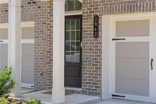 2042 Violet Ln, Brookhaven, GA 30319 - Photo 2