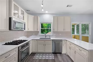 2062 Jockey Hollow Ct NW, Kennesaw, GA 30152 - Photo 4