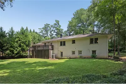 3920 Peachtree Dunwoody Road NE, Atlanta, GA 30342 - Photo 24