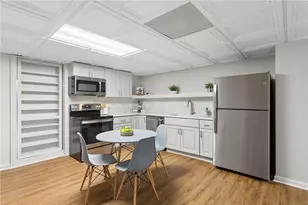 3920 Peachtree Dunwoody Rd NE, Atlanta, GA 30342 - Photo 16