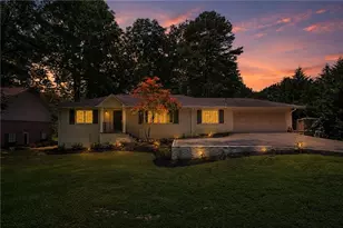 3920 Peachtree Dunwoody Rd NE, Atlanta, GA 30342 - Photo 2