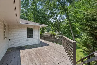 3920 Peachtree Dunwoody Road NE, Atlanta, GA 30342 - Photo 8