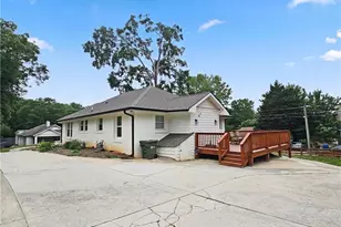 465 Holly St NW, Atlanta, GA 30318 - Photo 30