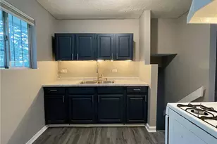 4554 Doral Dr SW, Atlanta, GA 30331 - Photo 6